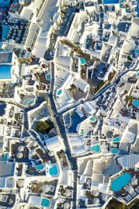 hiking santorini oia